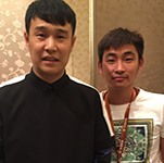 小沈陽與經(jīng)紀人李志合影